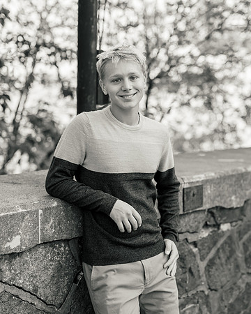 Torin Senior Shoot -1-72