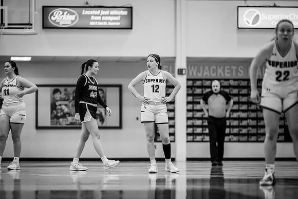 UWSWBBvsNCU2-1-105