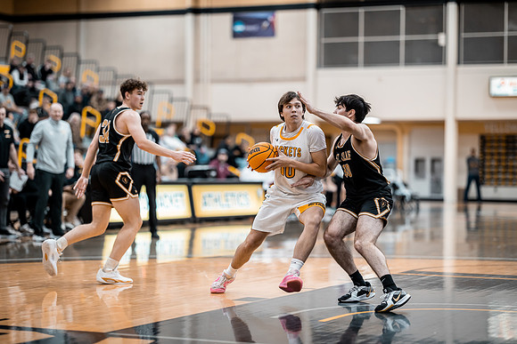 MBB vs. STO-1-122