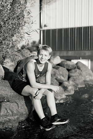 Torin Senior Shoot -1-149