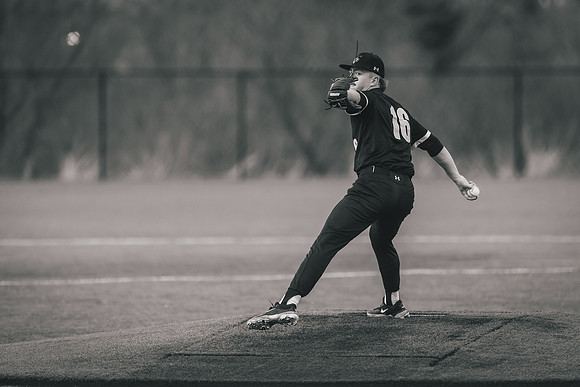 UWS vs MLC DH-1-55