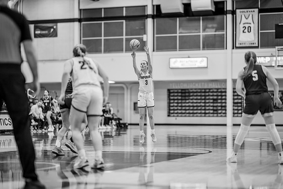UWS WBB vs UNW-1-39