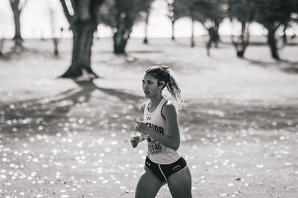 UWS XC CHAMP-1-219