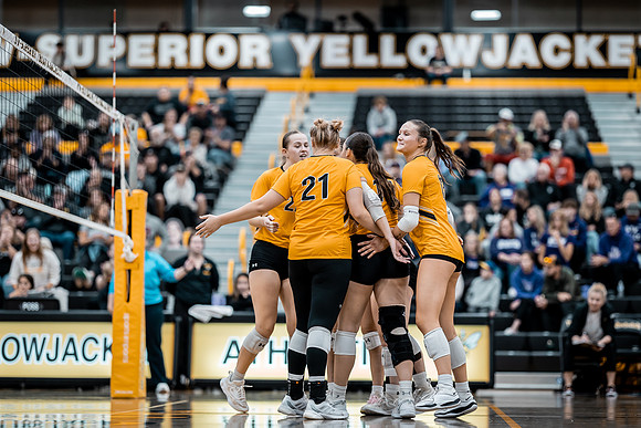 UWS VB vs. UNW Edit -1-138