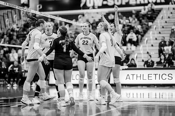 UWS VB vs. UNW Edit -1-182