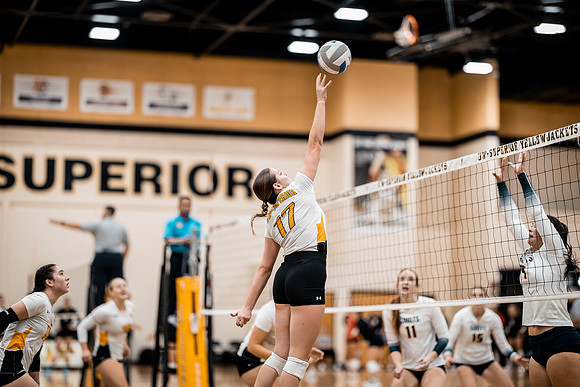 UWS VB vs. CSS-1-70