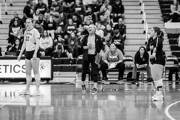 UWS VB vs. UNW Edit -1-82