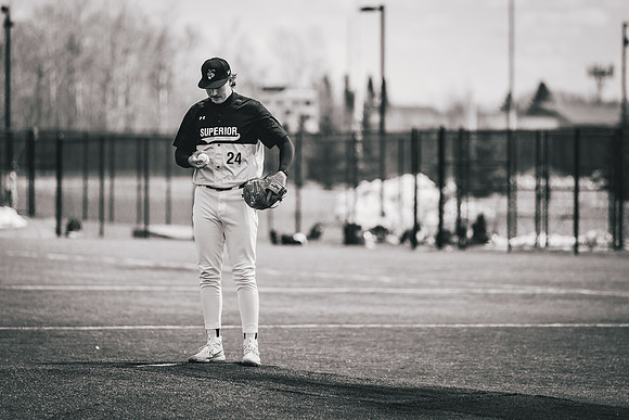 UWS BSB vs Crown D2 DH-1-69