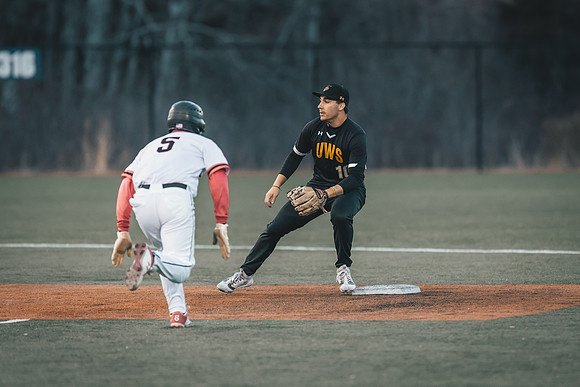 UWS vs MLC DH-1-93