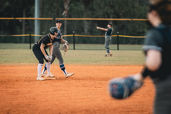 UWS SB vs westfield-1-17