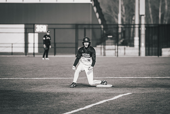 UWS BSB vs Crown -1-80