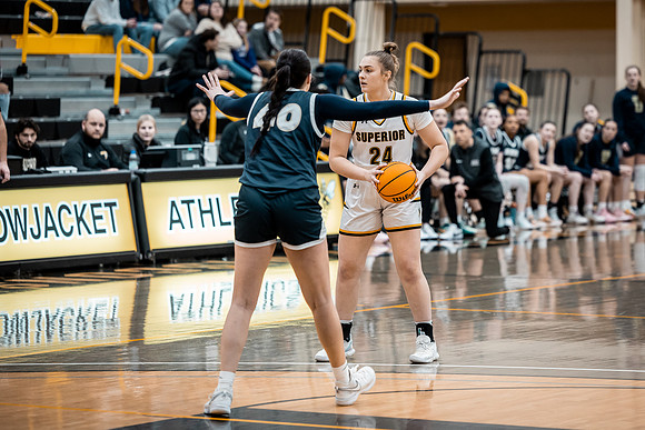 UWSWBBvsNCU2-1-197
