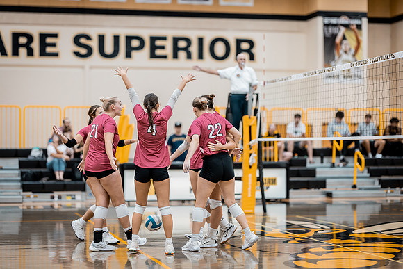 DNT UWS VB vs Morris-1-74