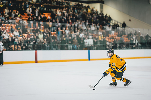 MHOK vs UWSP G2-1-198
