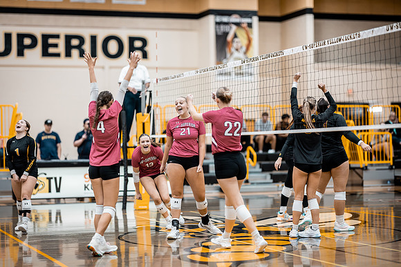 DNT UWS VB vs Morris-1-70