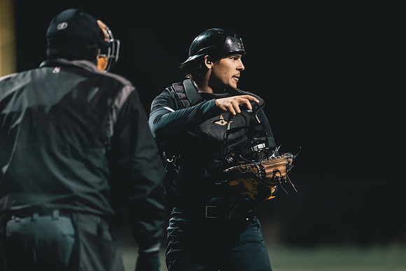 UWS BSB vs Crown -1-201
