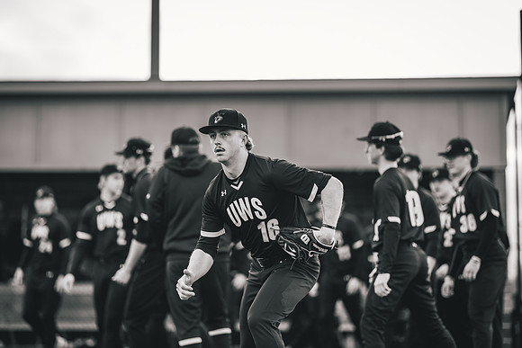 UWS vs MLC DH-1-46