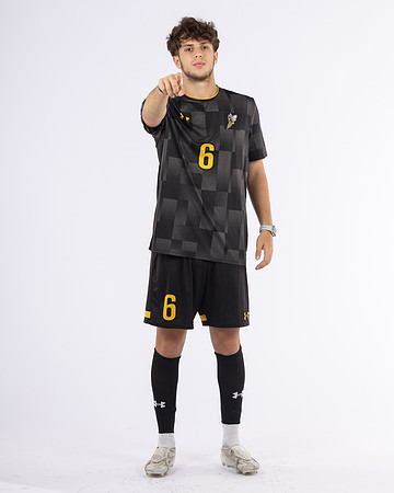 6 Orlando Fertleman Black 2