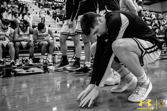 2022.01.29 UWS MBB vs. Northland WM44