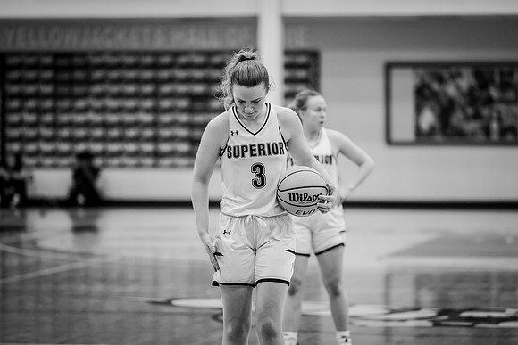 UWSWBBvsNCU2-1-184
