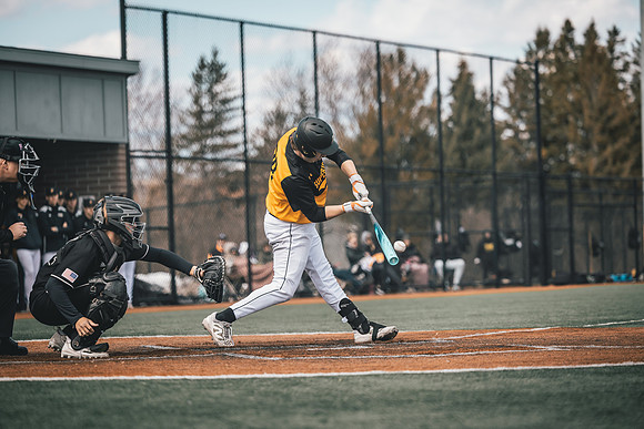UWS BSB vs Crown D2 DH-1-8