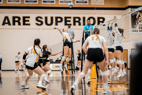UWS VB vs. CSS-1-60