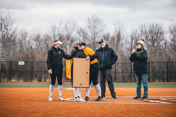20240423_SoftballvsMartinLuther_Edits_Harry_-235