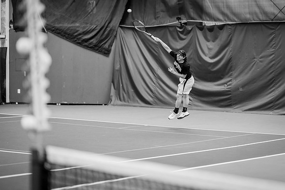 Tennis STO -1-207