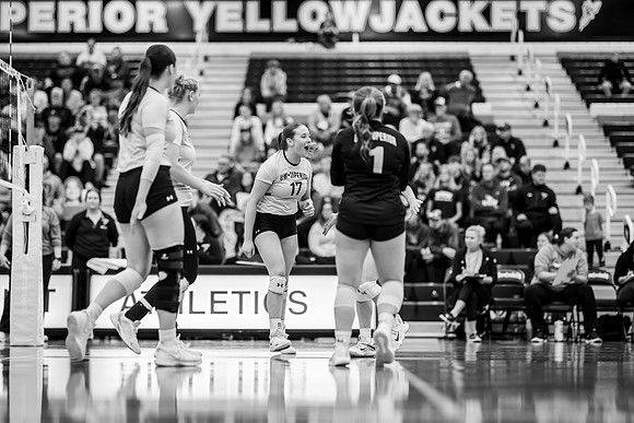 UWS VB vs. UNW Edit -1-135