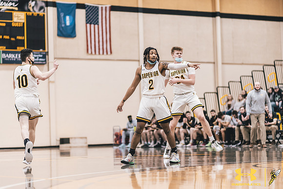 2022.01.29 UWS MBB vs. Northland WM99