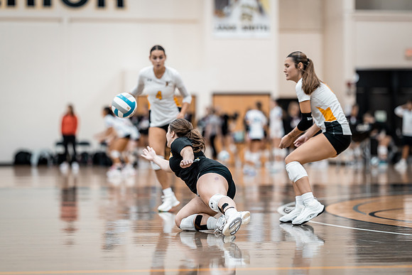 UWS VB vs. CSS-1-41