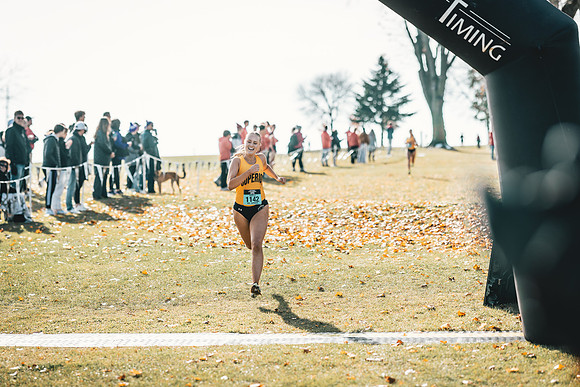UWS XC CHAMP-1-256
