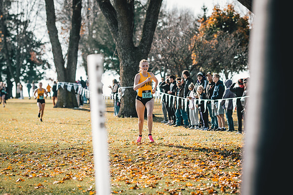 UWS XC CHAMP-1-262