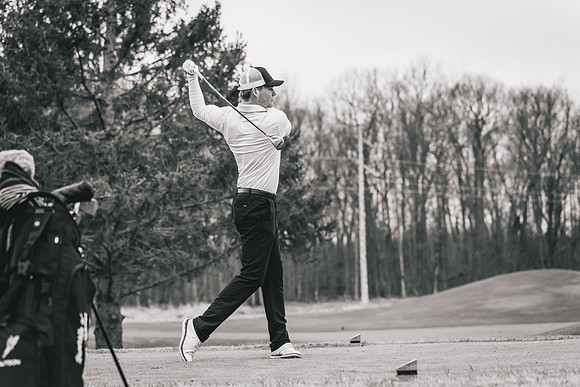 UWS GOLF vs CSS-1-109