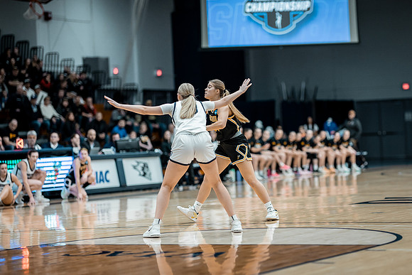 UWS WBB vs Whitman-1-112