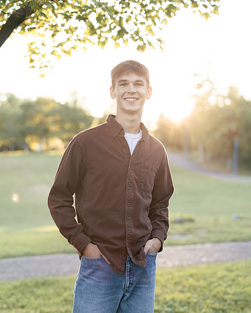 Oscar Senior Shoot-1-209