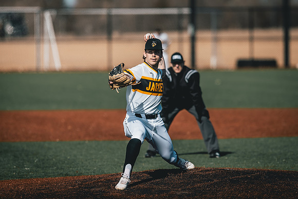 UWS BSB vs CAR DH-1-187