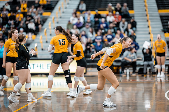 UWS VB vs. UNW Edit -1-162