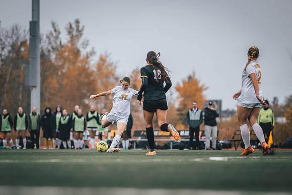 20241012_UWSWSOC-40