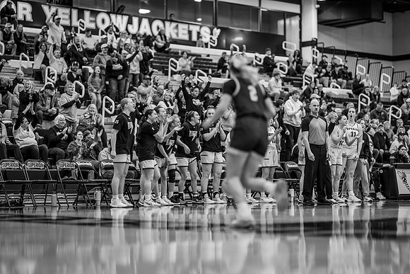 UWS WBB vs UNW-1-87