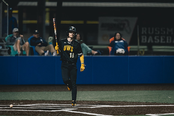 UWS BSB vs RWU-1-140
