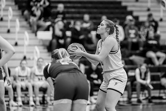UWS WBB vs UNW Edits-1-255
