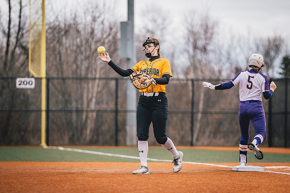 20240423_SoftballvsMartinLuther_Edits_Harry_-149