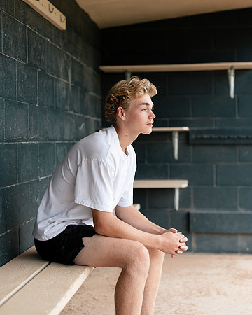 Gavin Senior Shoot 2-1-127