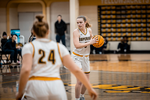 UWSWBBvsNCU2-1-199