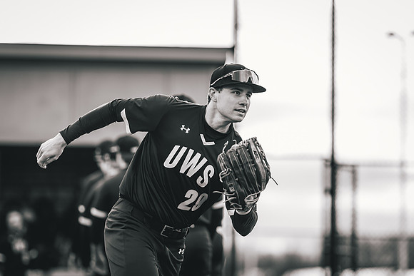 UWS vs MLC DH-1-25