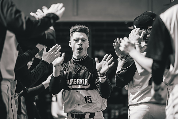 UWS BSB vs Crown D2 DH-1-45