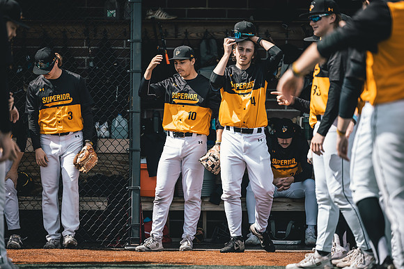 UWS BSB vs Crown D2 DH-1-24