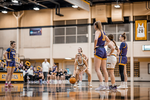 UWS WBB vs UNW-1-48