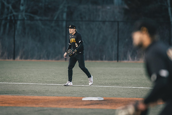 UWS vs MLC DH-1-114
